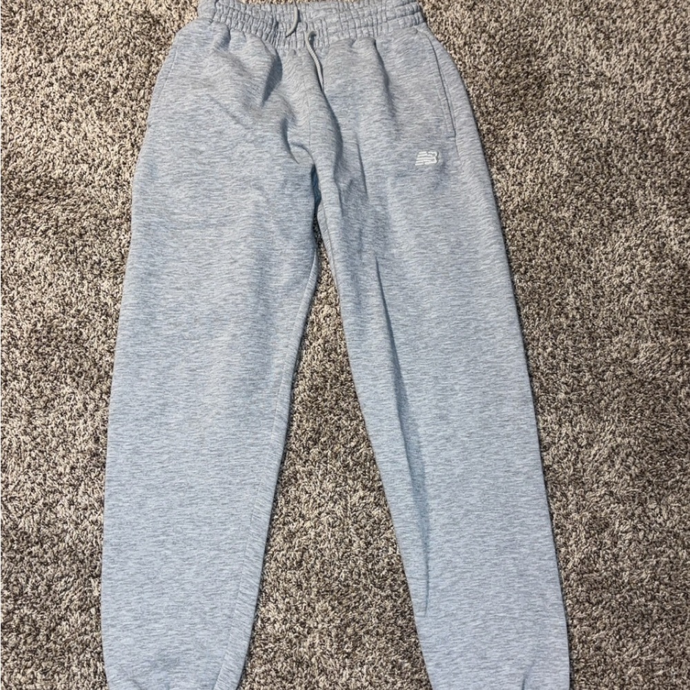 New Balance men’s  Gray Sweatpants